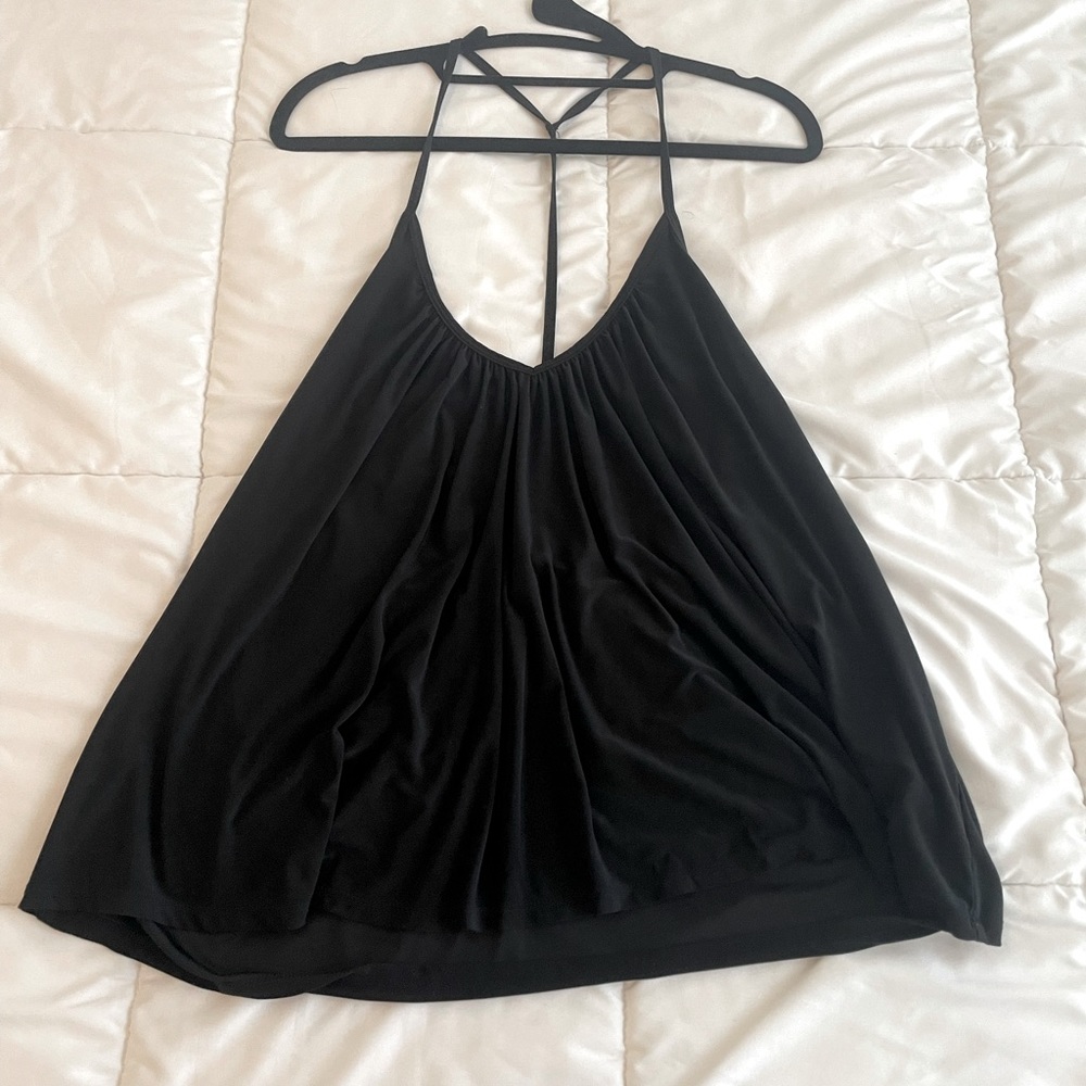 Forever 21 black open back top size M